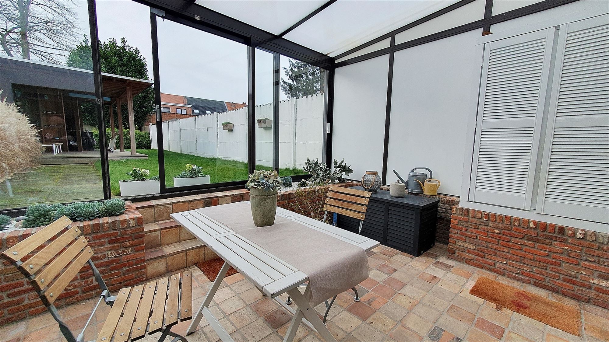 Volledig instapklaar handelspand met woonst foto 15