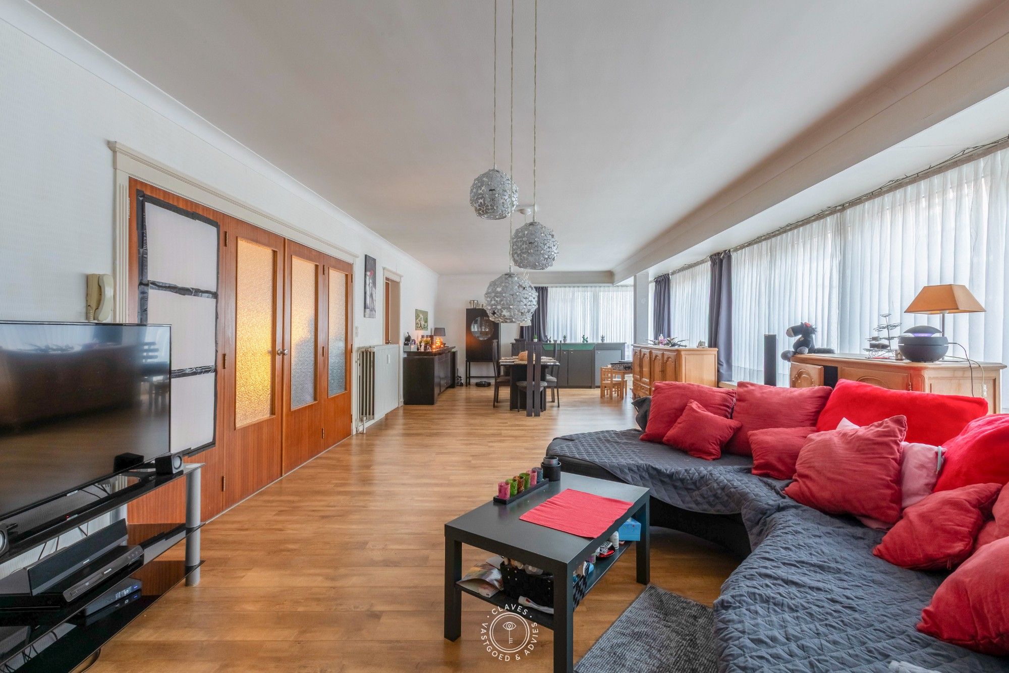 Welgelegen investeringseigendom met ruime driekamerappartementen foto 31