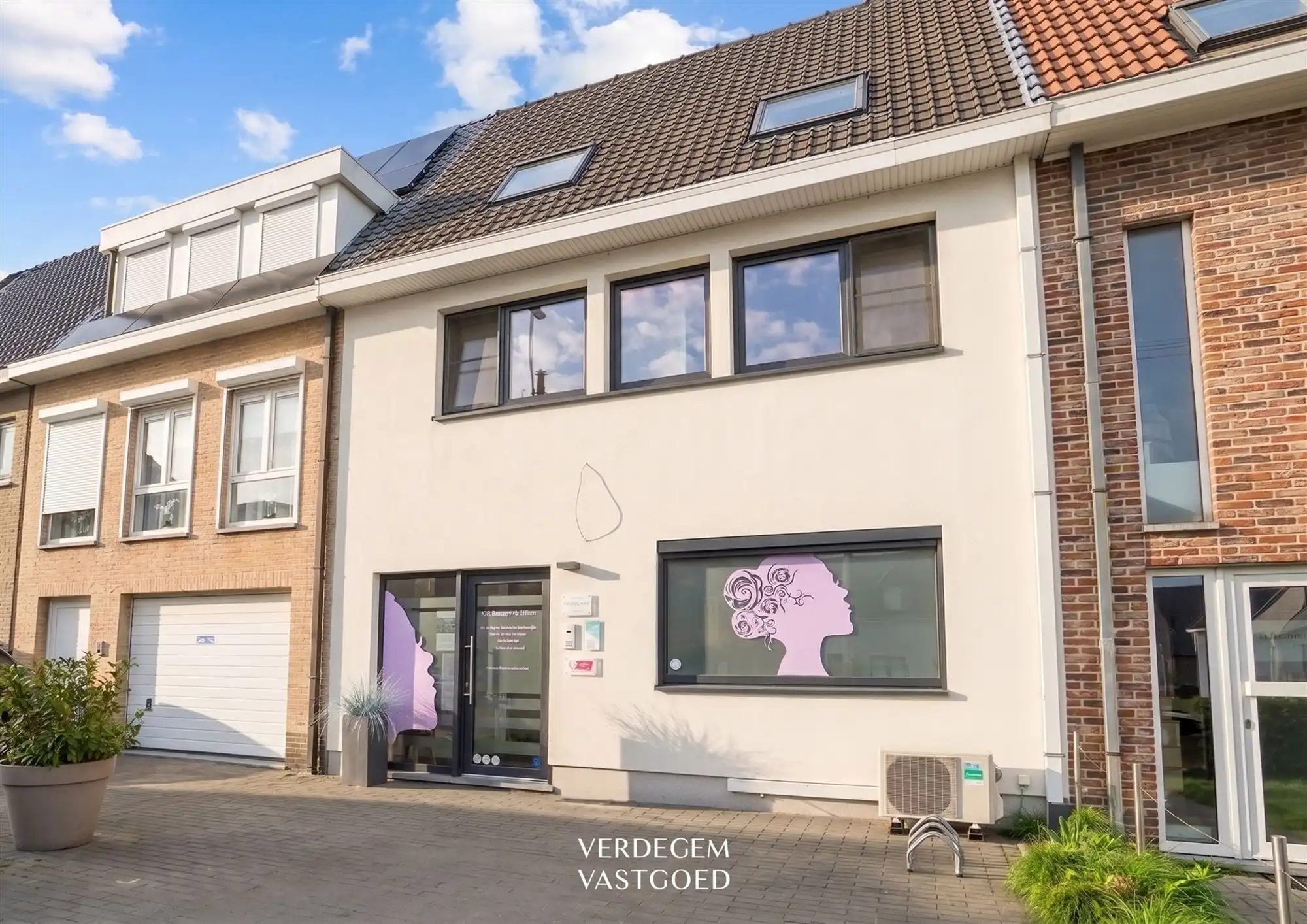 Instapklaar duplexappartement met karaktervolle leefruimte en 2 slaapkamers foto 13
