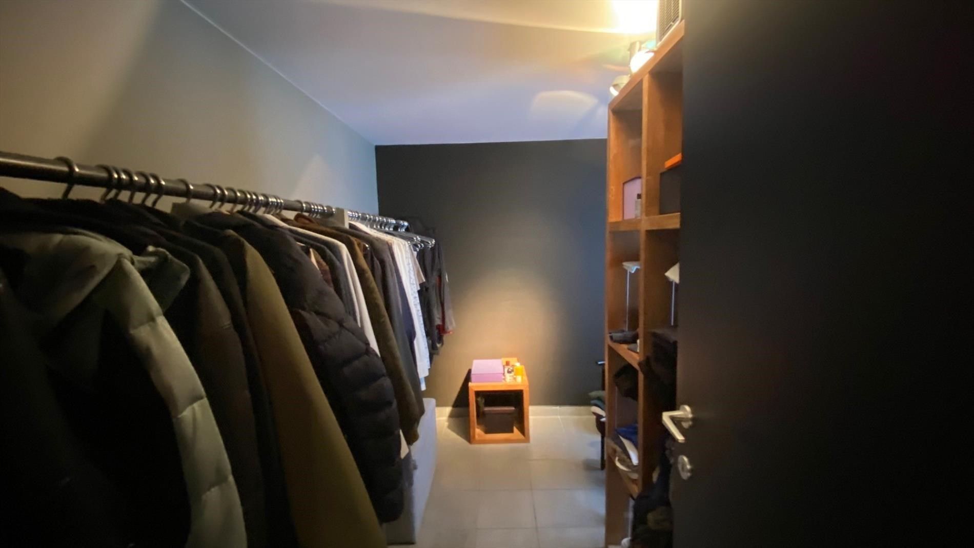 Te koop in Lokeren: Appartement met loftgevoel en zonnig terras foto 9