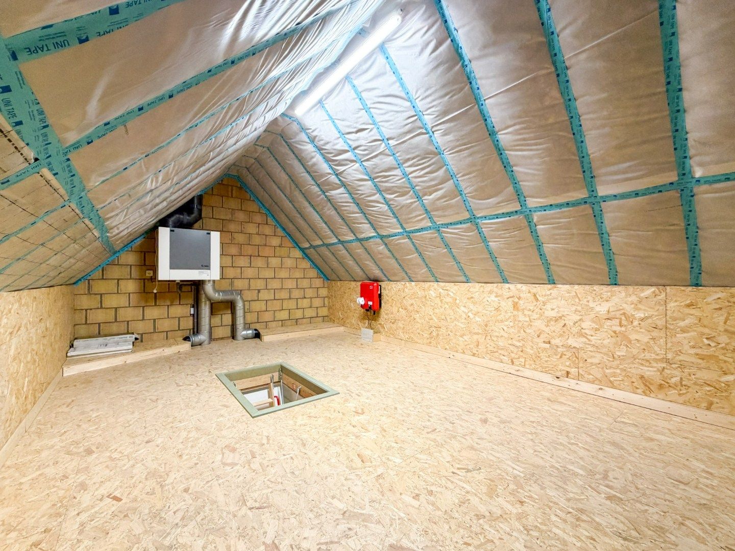 Nieuwbouwwoning met tuin, terras en 3 slaapkamers in Torhout  foto 20