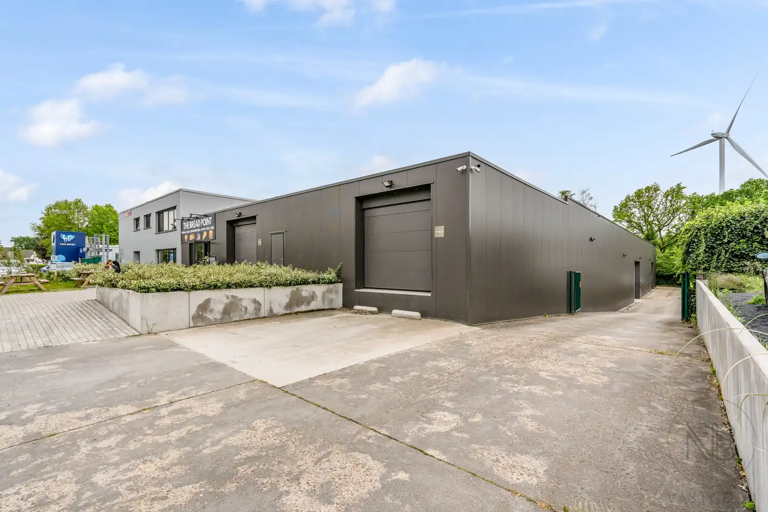 Ruim magazijn van ca. 2.000 m² op toplocatie in Genk-Zuid foto 5
