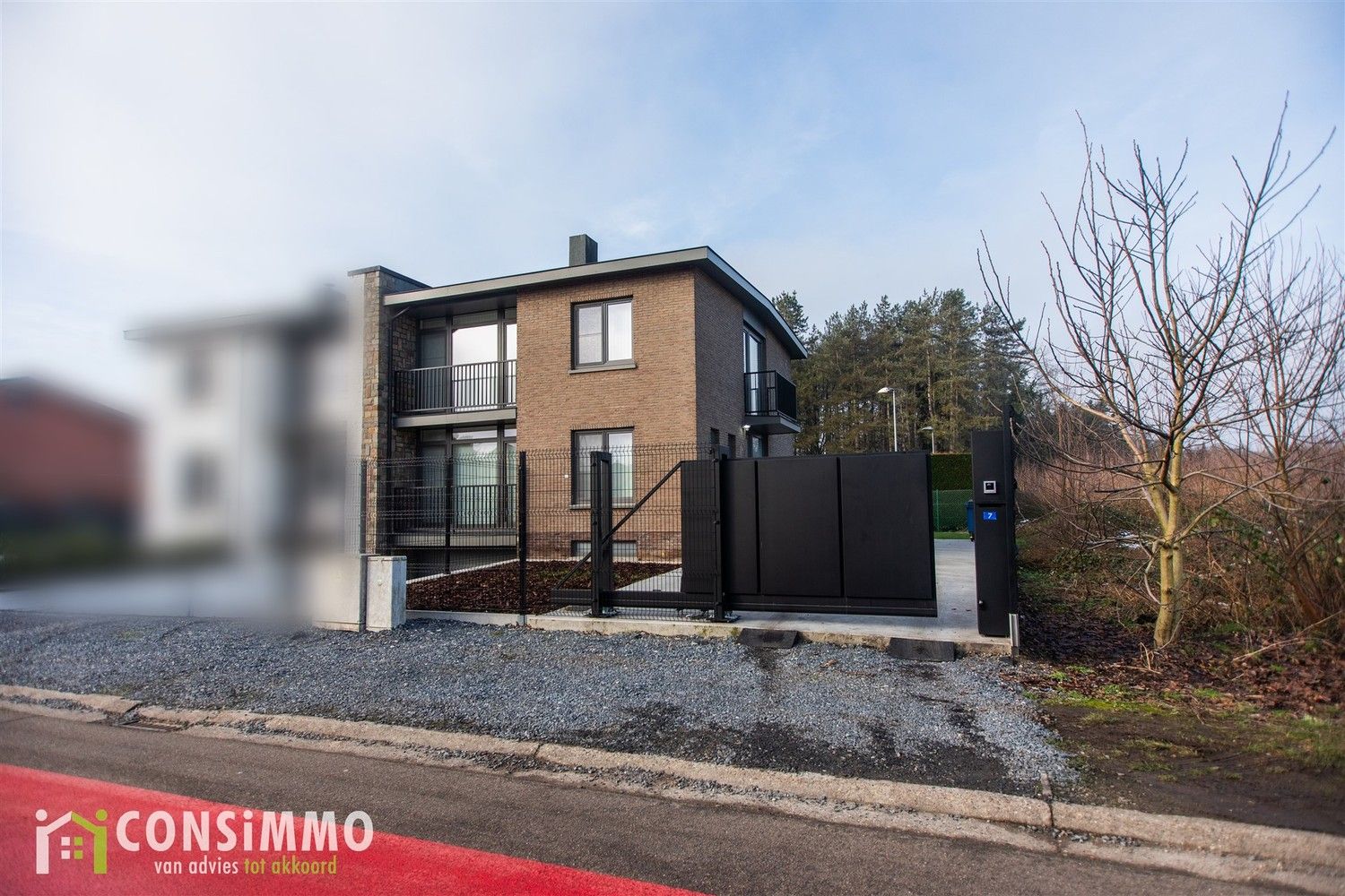 Instapklare woning met 3 slaapkamers in Zutendaal! foto {{pictureIndex}}