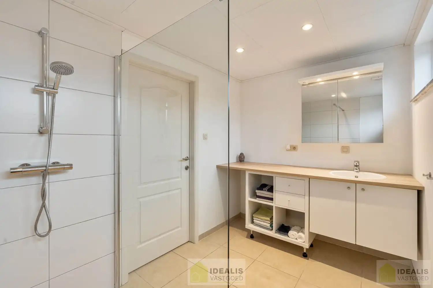 AANGENAME GEZINSWONING MET 3 SLAAPKAMERS OP GEGEERDE LOCATIE IN HARTJE ACHEL foto 21