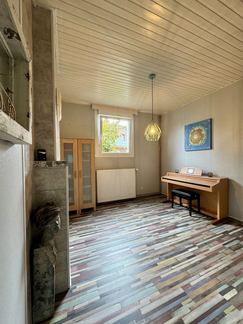 Te koop: ruime woning met slaapkamer en badkamer op het gelijkvloers.  foto 7