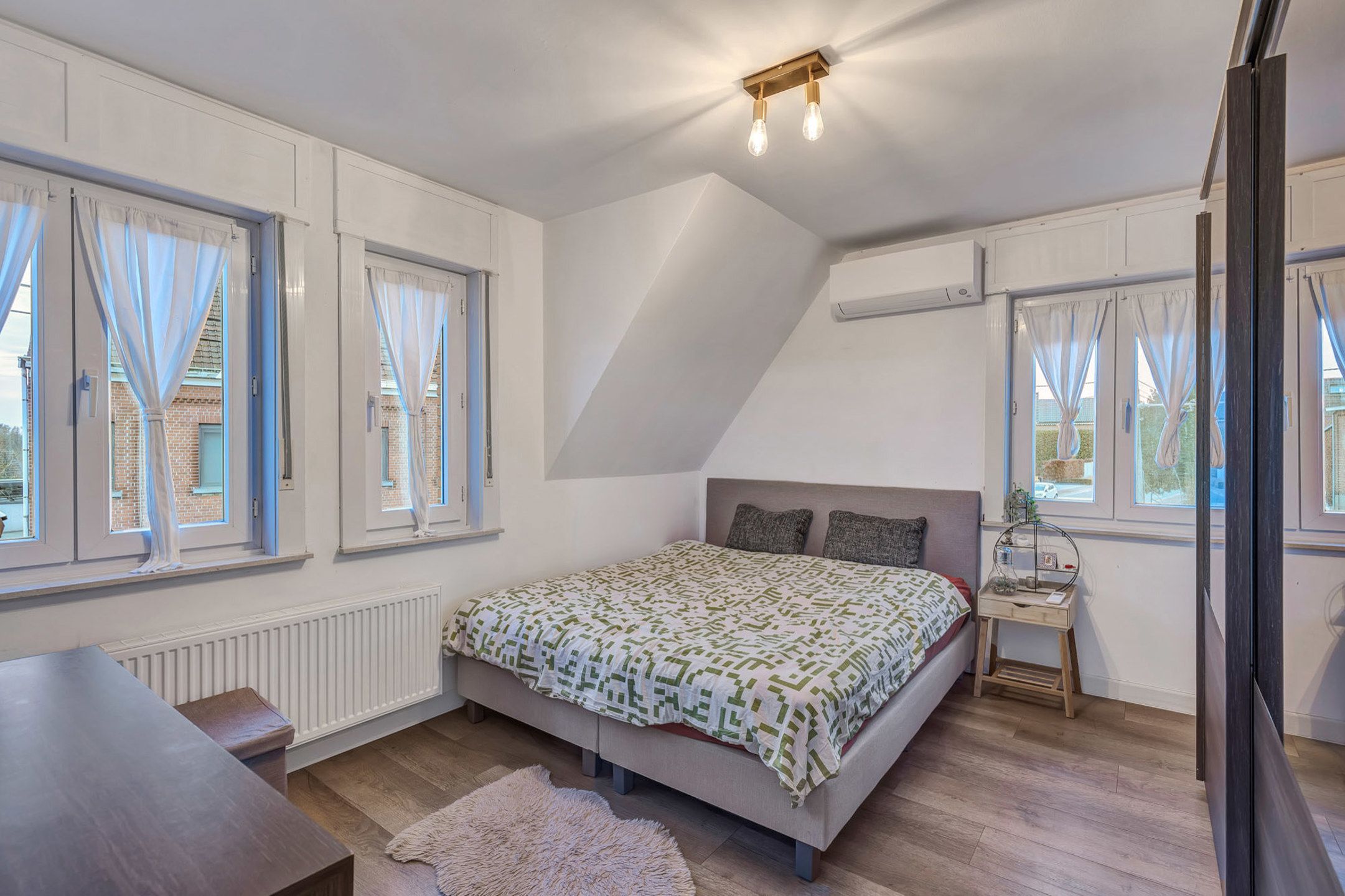 Energiezuinige woning met grote tuin en zonnepanelen foto 15