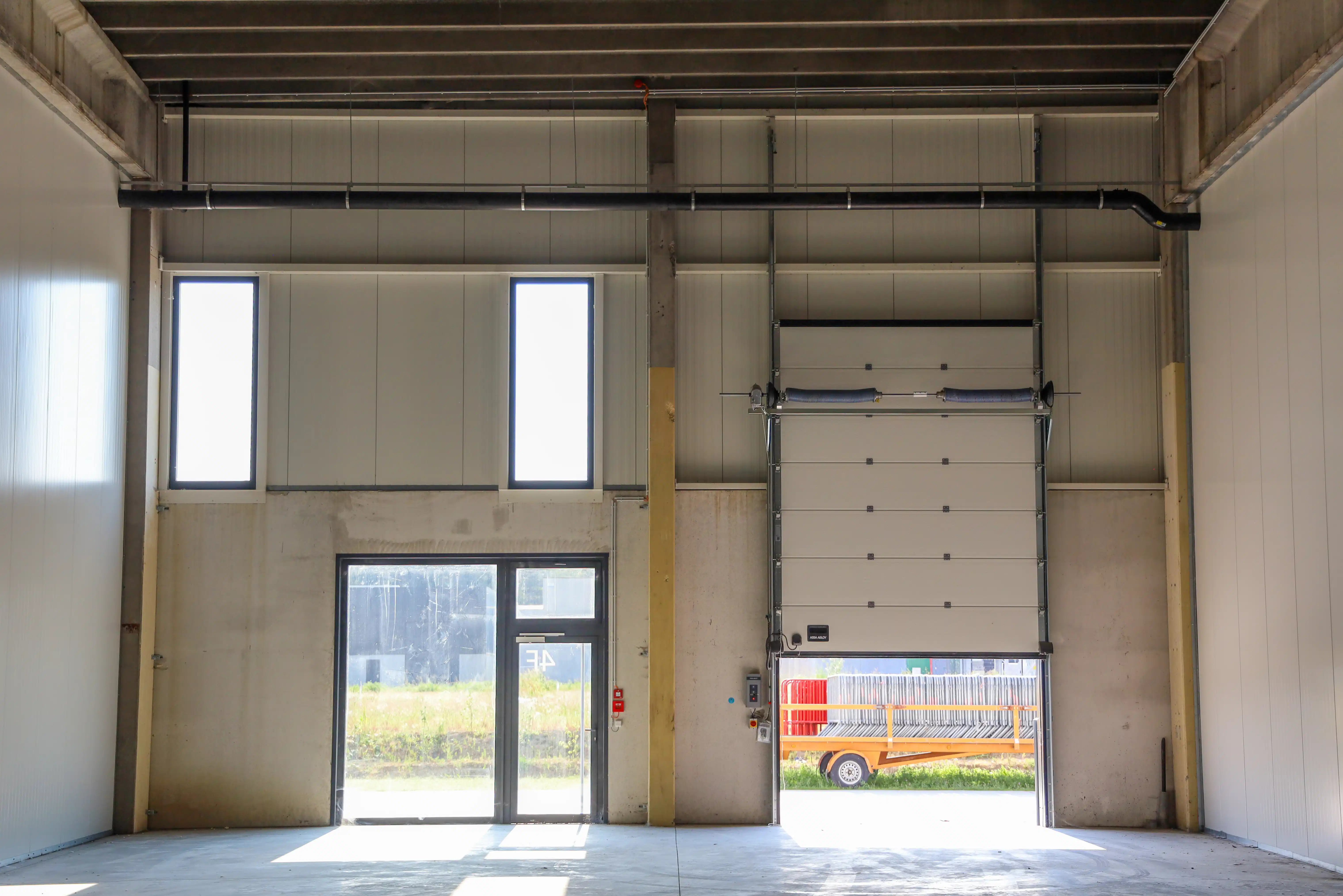 Bedrijfsverzamelgebouw Den Tuft foto 5