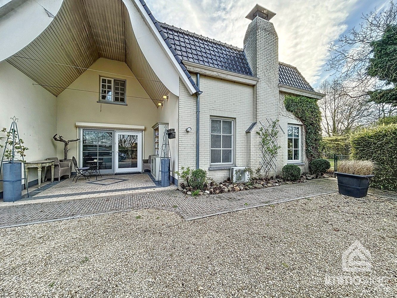Landhuis op een perceel van 1875 m² foto 49