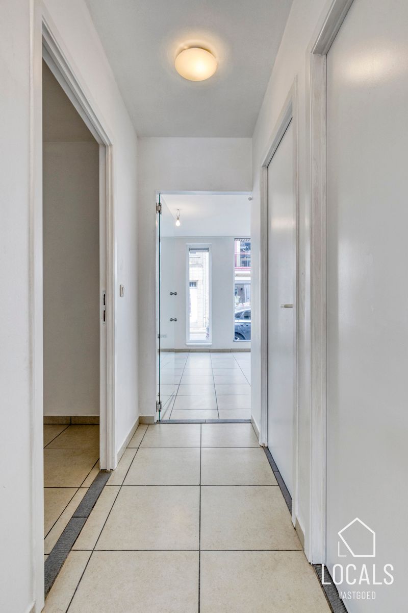 2 slpk appartement met autostaanplaats in centrum Liedekerke foto 4