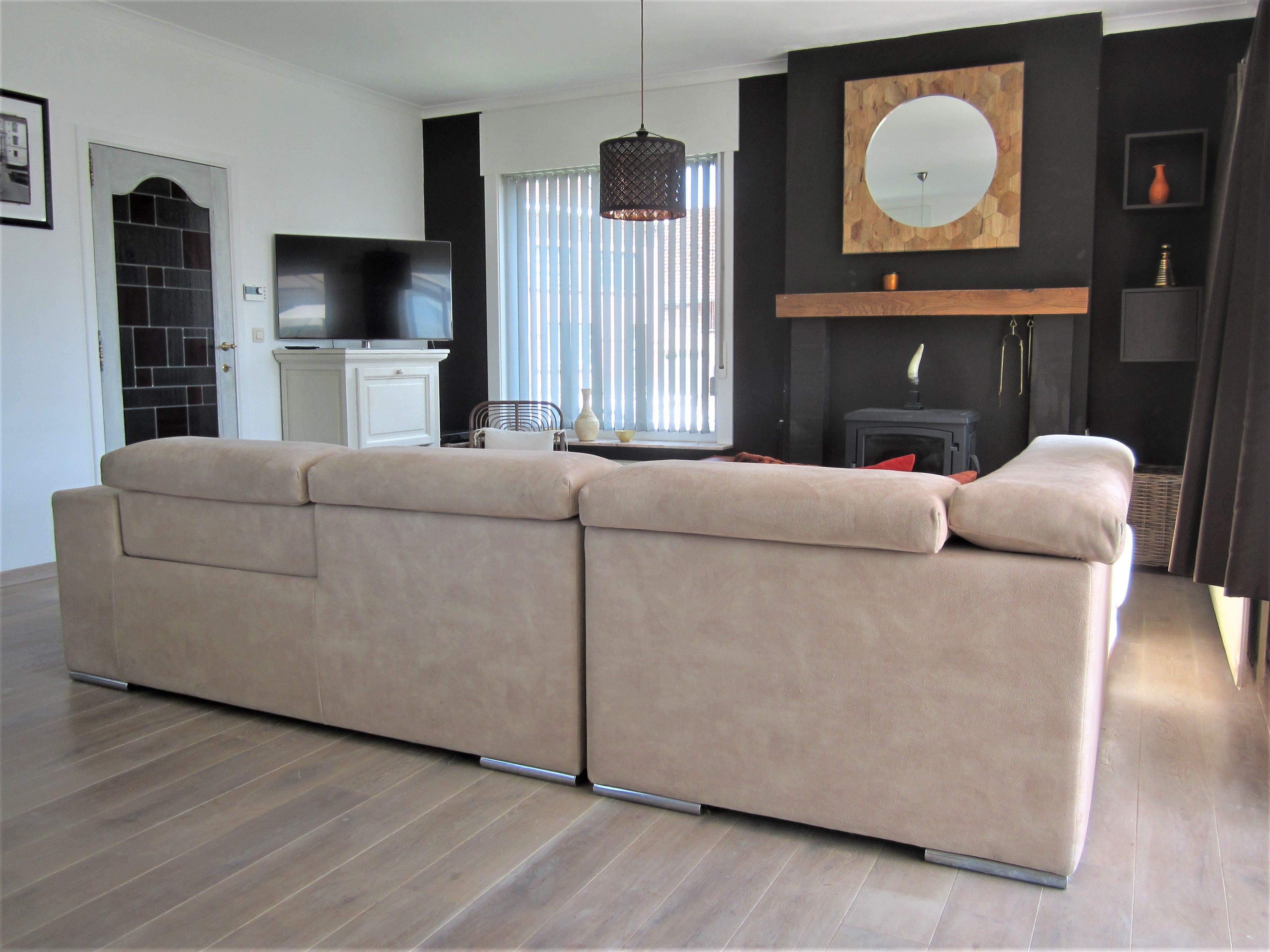 Charmante open bebouwing op 559m² met mooie aangelegde tuin.  foto 11