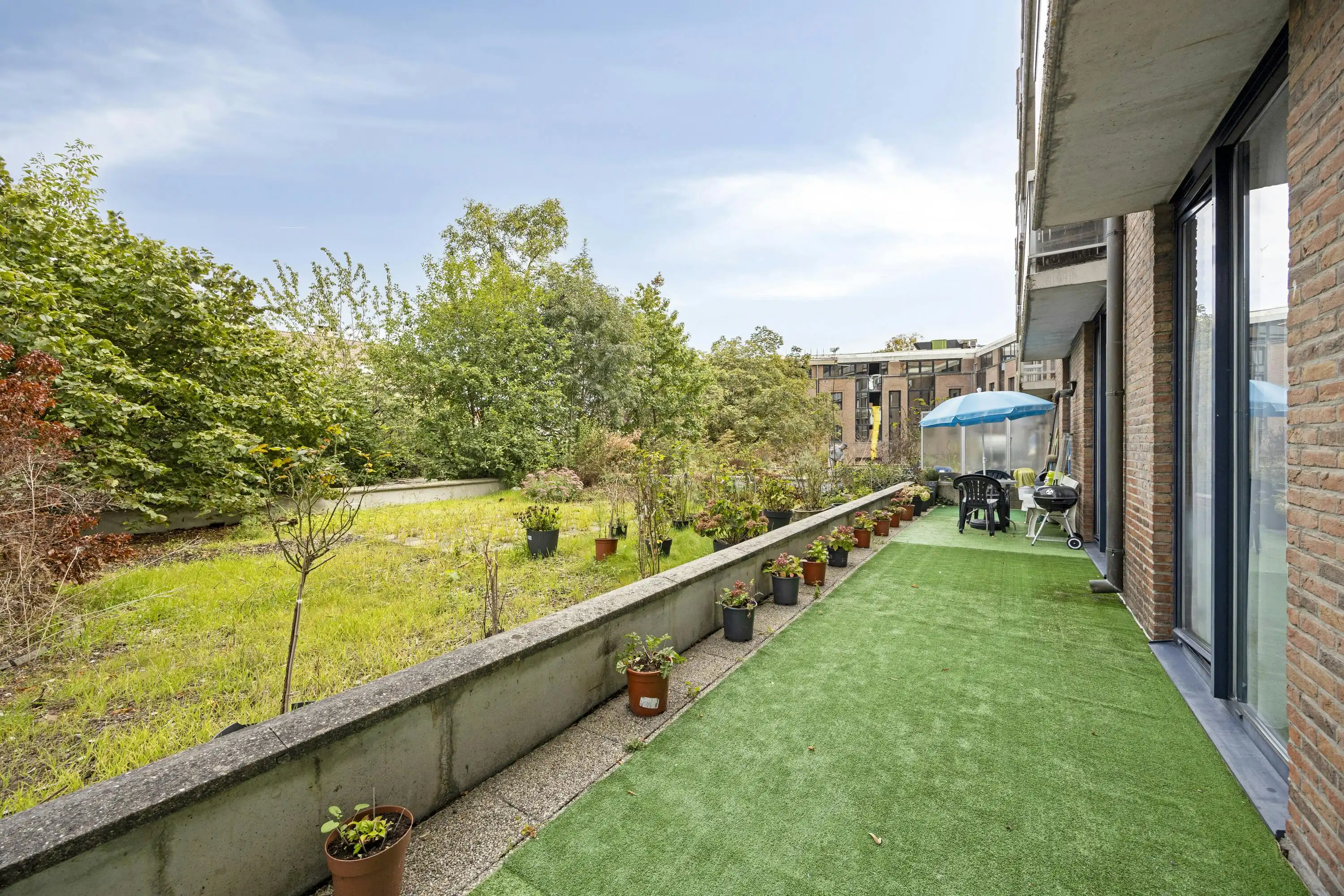 3-slaapkamerappartement met terras en parking in Laken foto 23