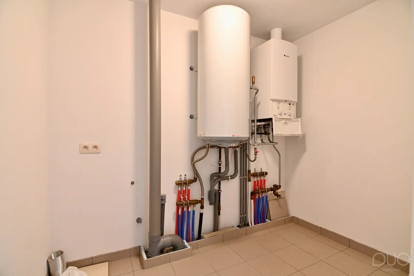 Moderne instapklare woning met twee slaapkamers, aparte werkruimte en tuintje in hartje Zoutleeuw foto 19