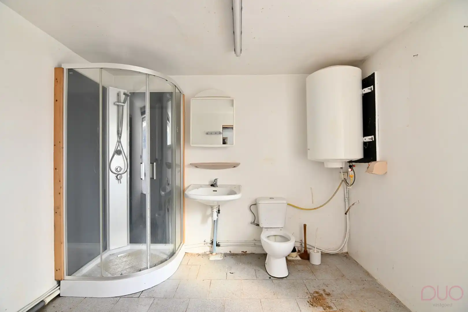 Ontdek deze landelijk gelegen woning met renovatiemogelijkheden in Waasmont foto 7