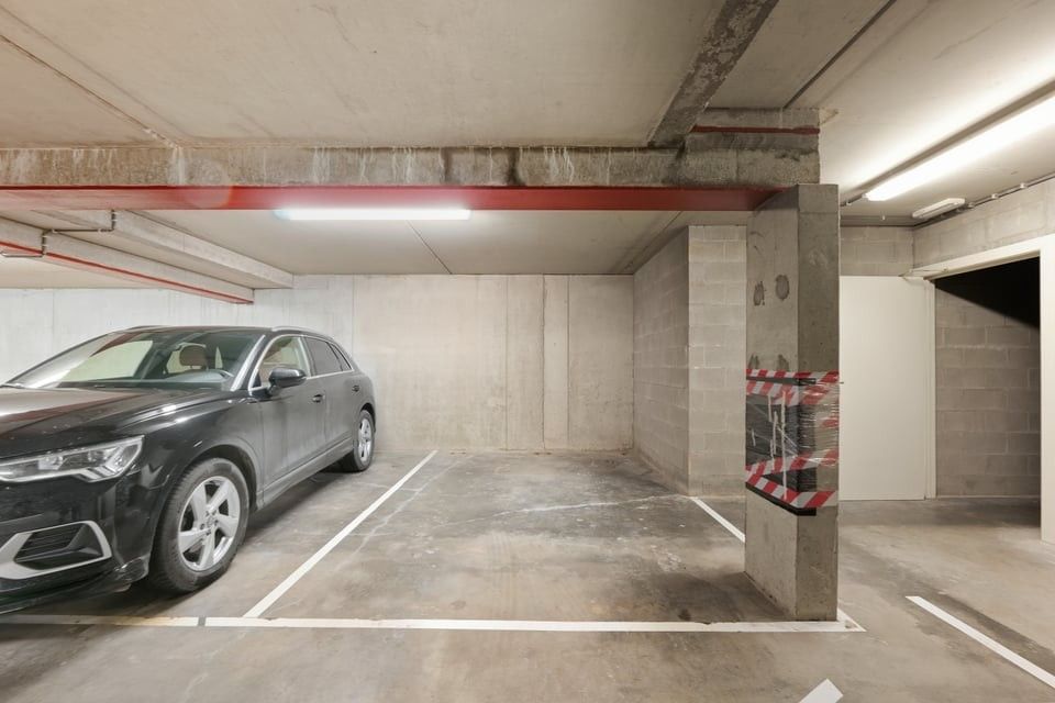 PENTHOUSE MET UNIEK DAKTERRAS, SAUNA EN STAANPLAATS IN HARTJE SINT-TRUIDEN foto 40