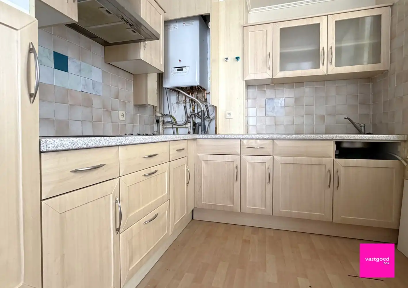 Betaalbaar 2-slaapkamerappartement op toplocatie in Oostende foto 7