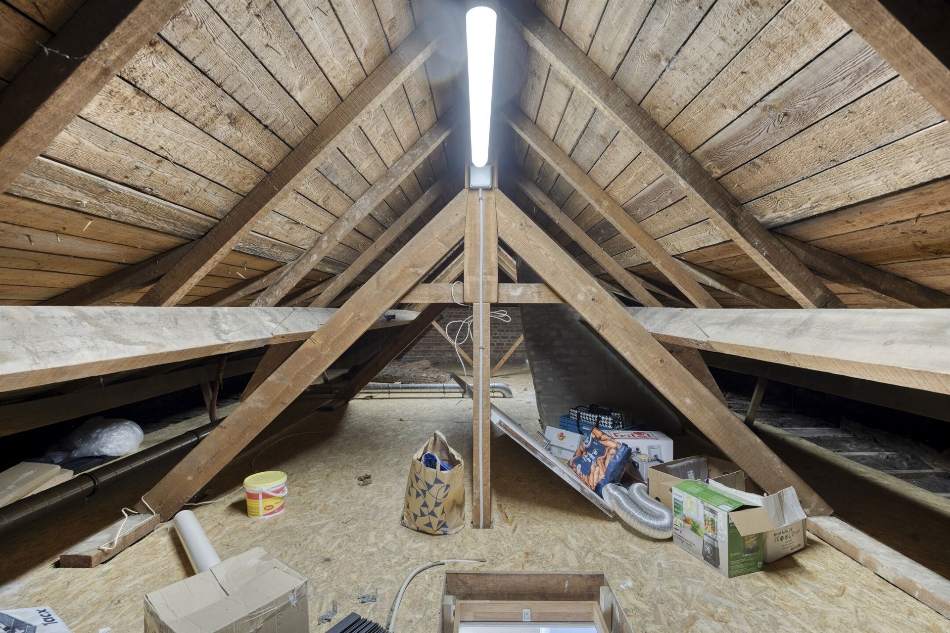 Ruime villa op 16a in groene oase! foto 26