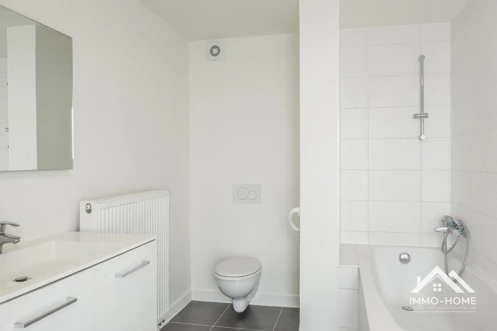 Opportuniteit ..wonng met 2 gerenoveerde appartementen en in TOP staat!! foto 30