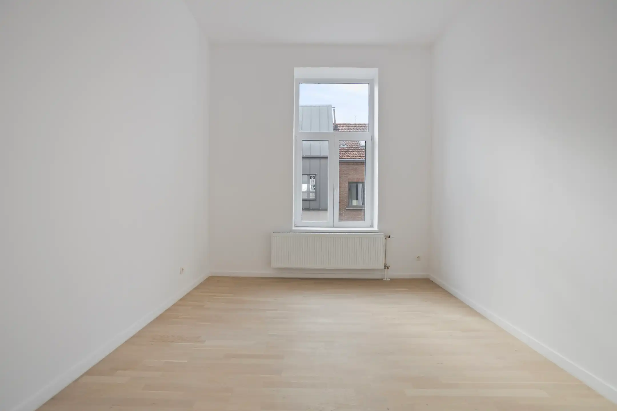 Gerenoveerd appartement met 2 slaapkamers te centrum Tienen foto 11