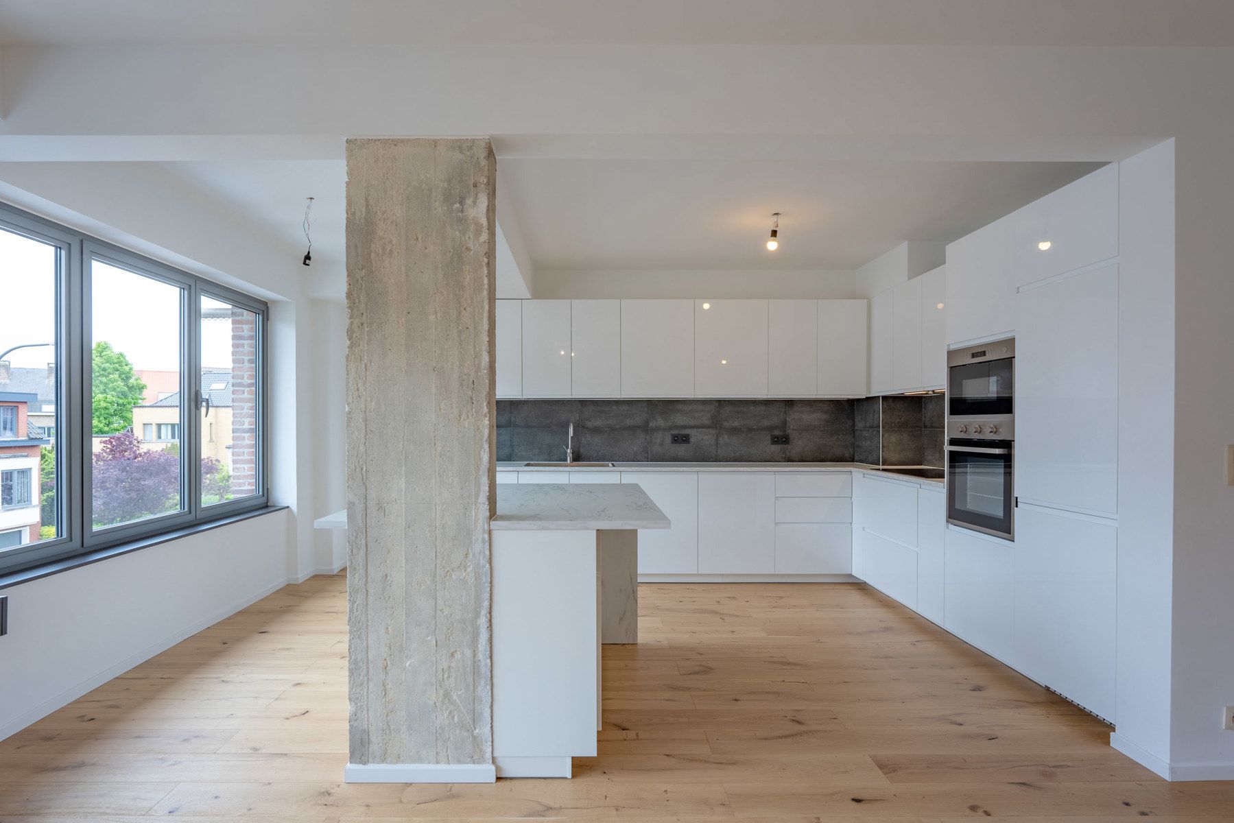 Duplex met 5 slpkmrs + 2 badkmrs in groene rand rond Brussel foto 7