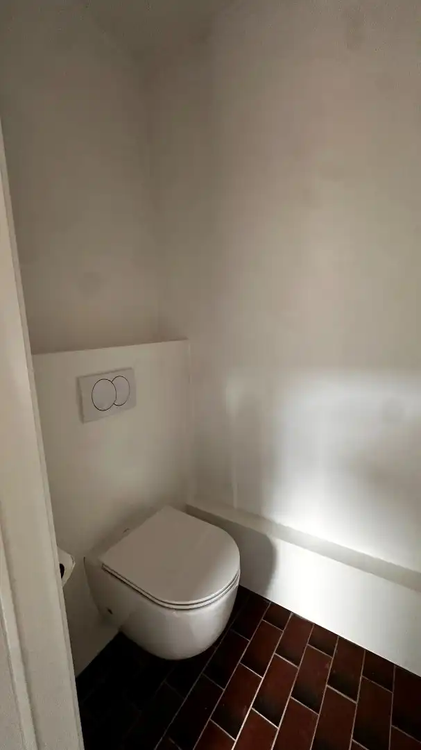 Gerenoveerde rijwoning te huur in Zele foto 10