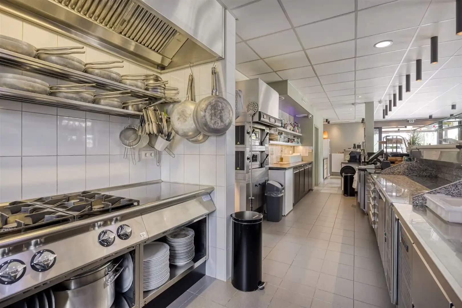 TE KOOP: Handelshuis met pizzeria & appartement in Koersel! foto 19