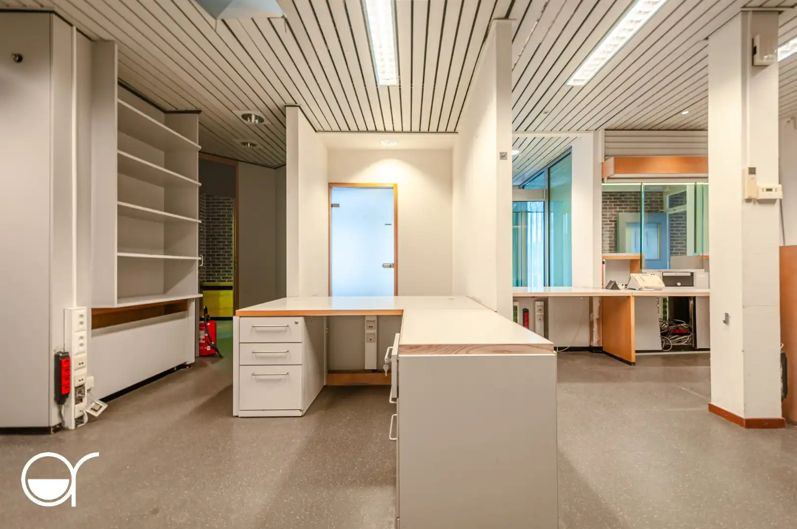 Multifunctioneel gebouw in het centrum van Kaprijke foto 9