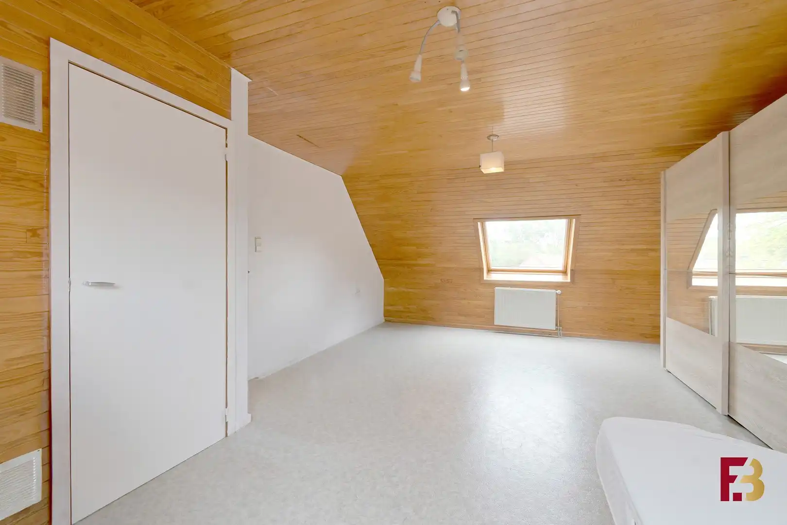Ruim en lichtrijk wonen op topligging in Zwijnaarde foto 18