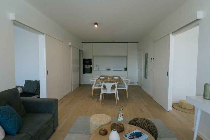 Appartement met 2  slaapkamers met  een groot terras van 20 m². foto 10