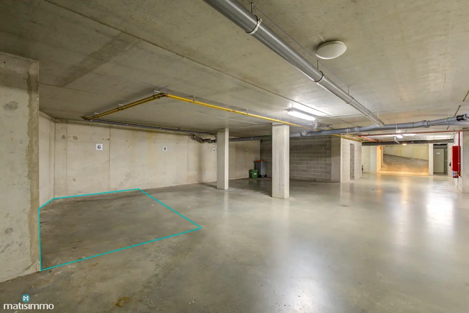 DUPLEXAPPARTEMENT MET 3 SLAAPKAMERS, TERRAS EN ONDERGRONDSE AUTOSTAANPLAATS NABIJ HET CENTRUM VAN BILZEN foto 30