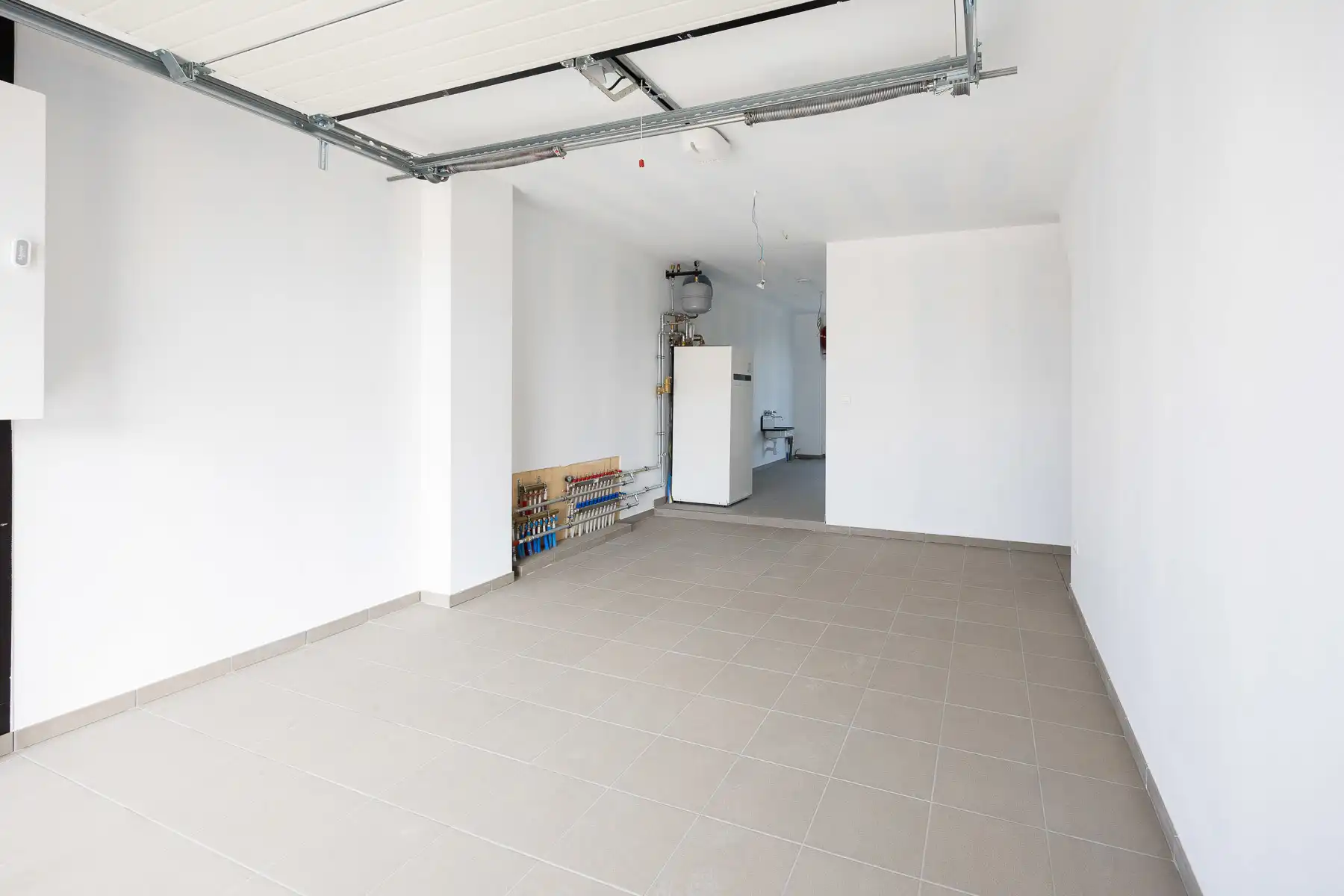 Moderne BEN-woning met zicht op groen foto 26