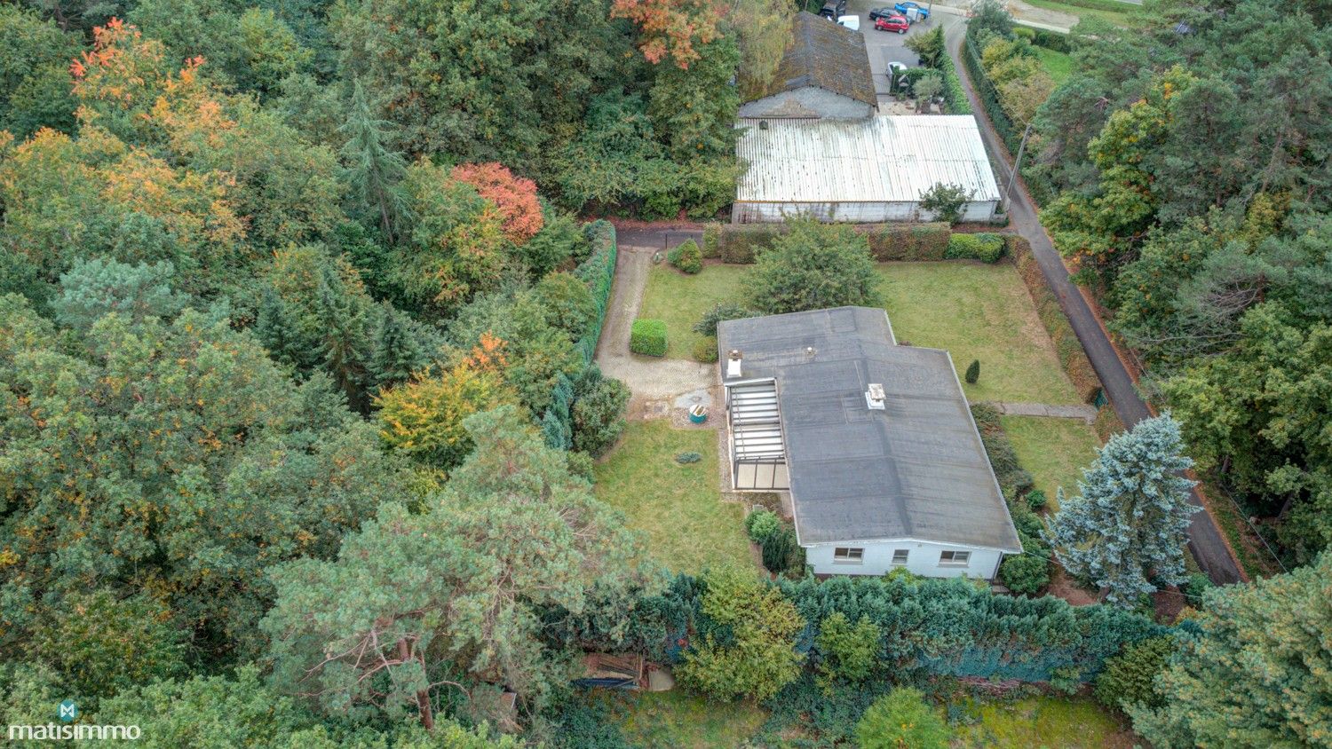 ZEER RUIME BUNGALOW MET ZUIDOOSTELIJK GEORIENTEERDE TUIN (25 ARE) IN RUSTIGE GROENE OMGEVING TE ZUTENDAAL foto 36