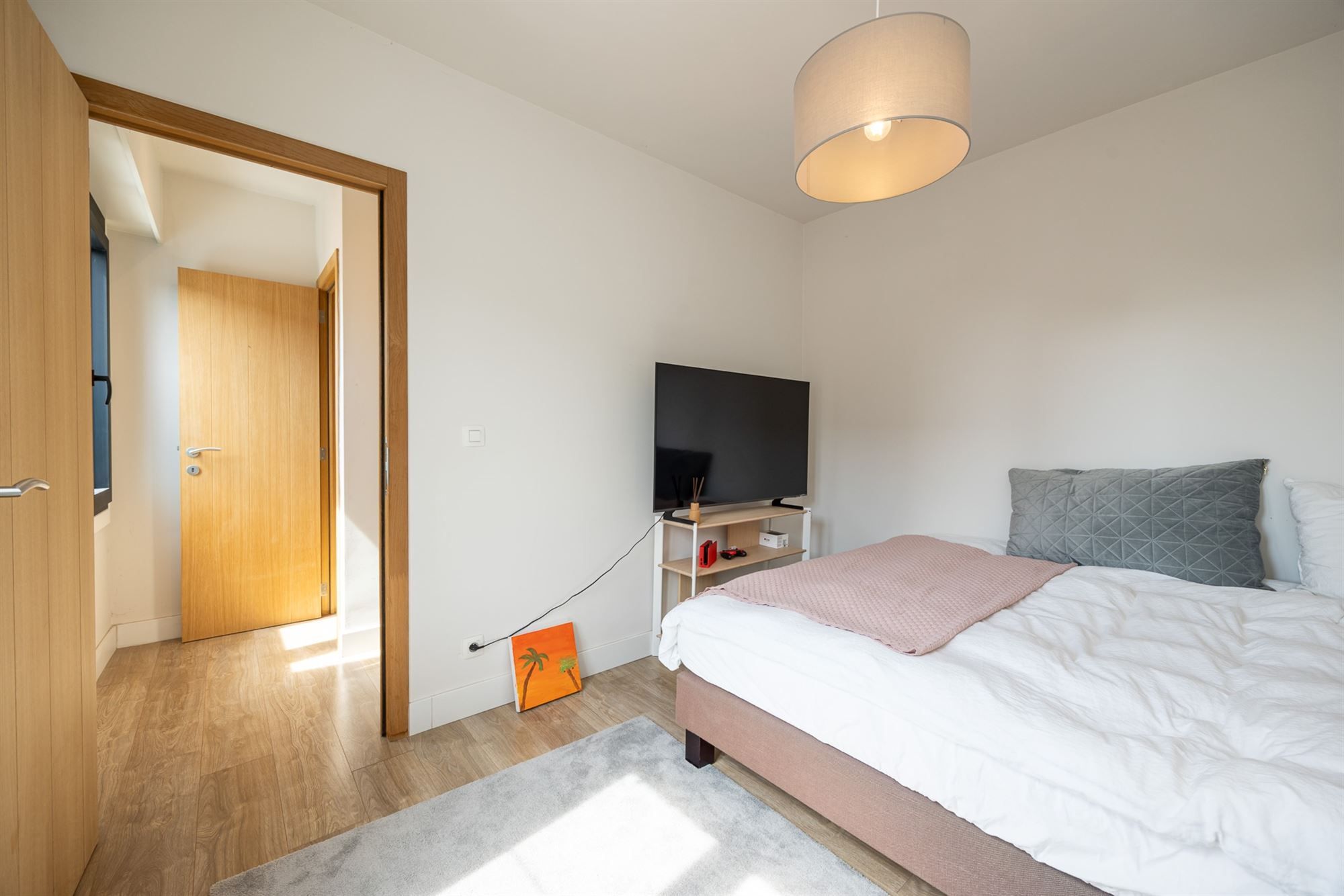 Instapklare woning met 3 slaapkamers en stadskoer foto 11