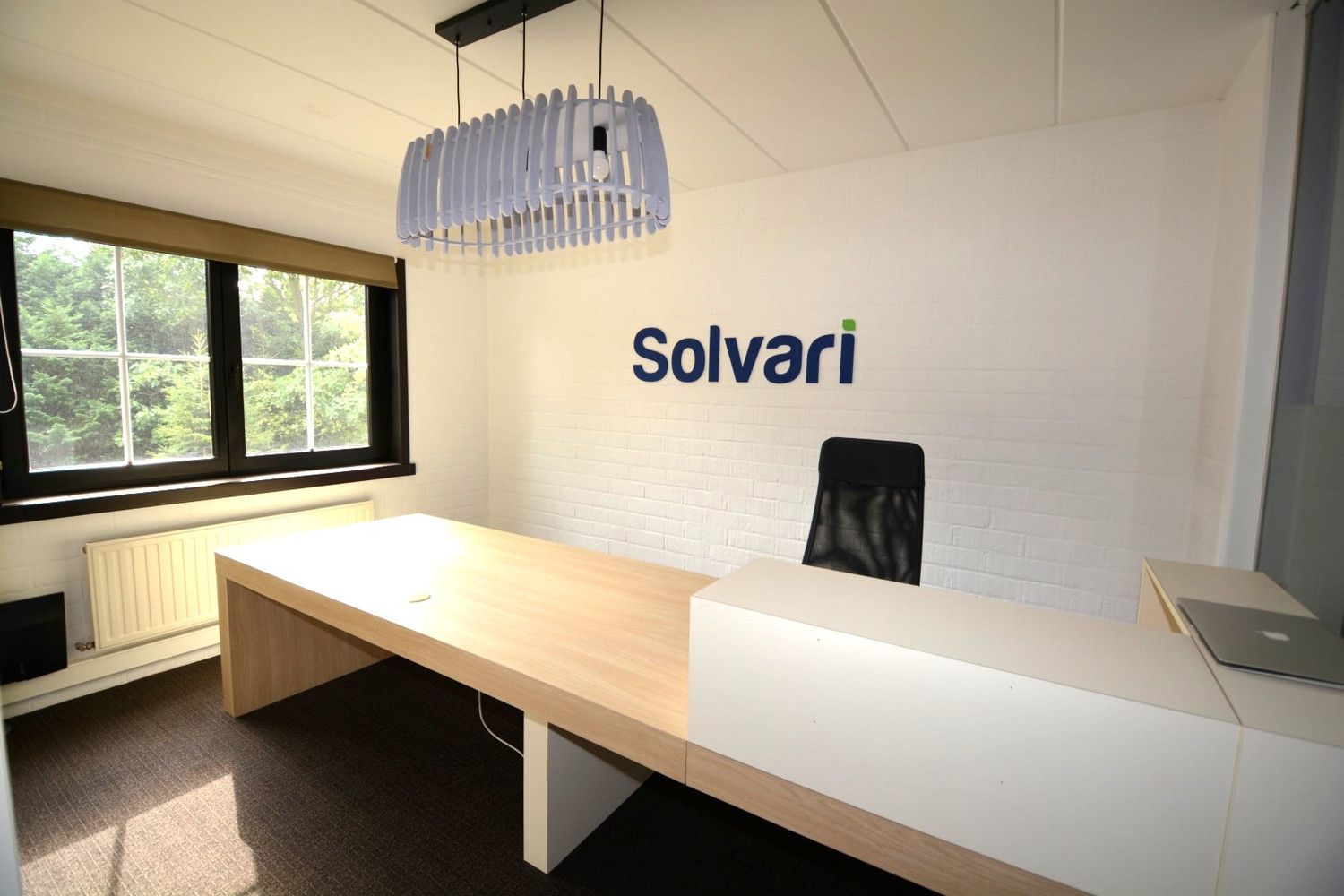 VERZORGD KANTOORGEBOUW MET PARKING! foto 12