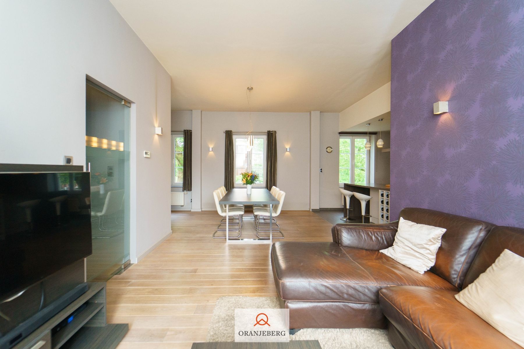 Leuke woning tussen Prinsenhof en Begijnhof aan het water foto 8