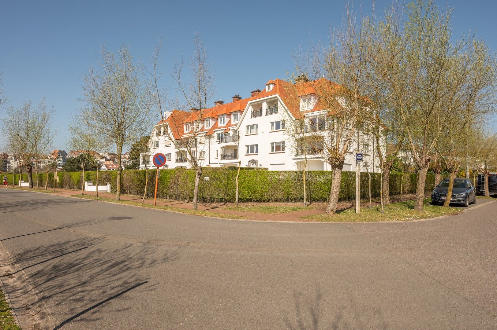Subliem gerenoveerd hoekappartement met een schitterend zicht op de villa's van het Zoute. foto 37