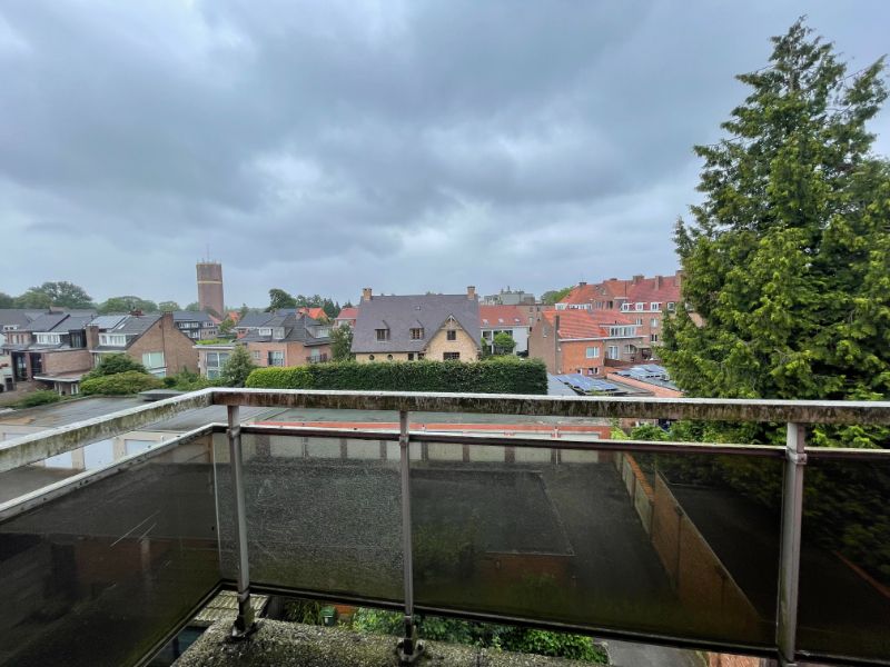 Zeer ruim appartement in centrum van Brasschaat foto 19