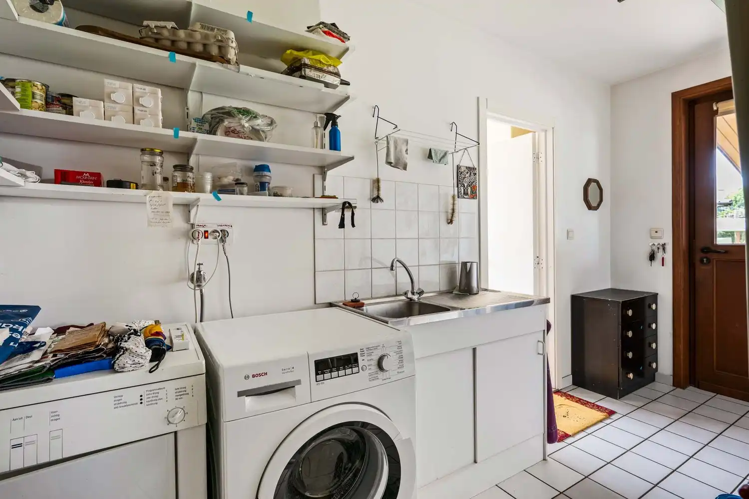 Vrijstaande laagbouwwoning met zonnige tuin en uitbreidingsmogelijkheden in Oelegem! foto 14