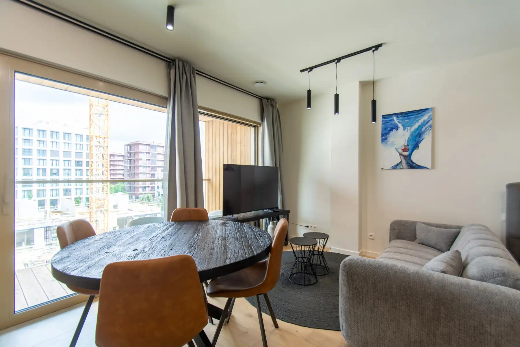 Gemeubelde studio met mooi terrras (Nieuw Zuid) foto 3
