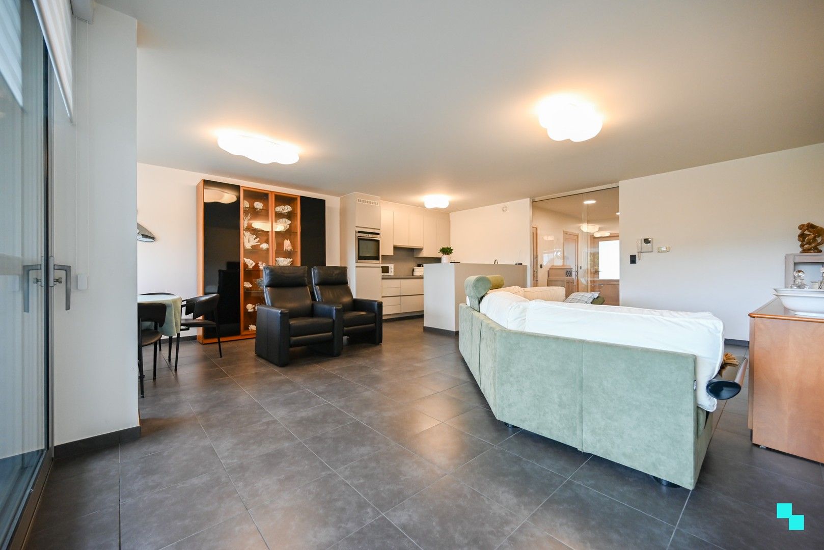 Tweeslaapkamerappartement met zicht op het kanaal Roeselare - Leie foto 6