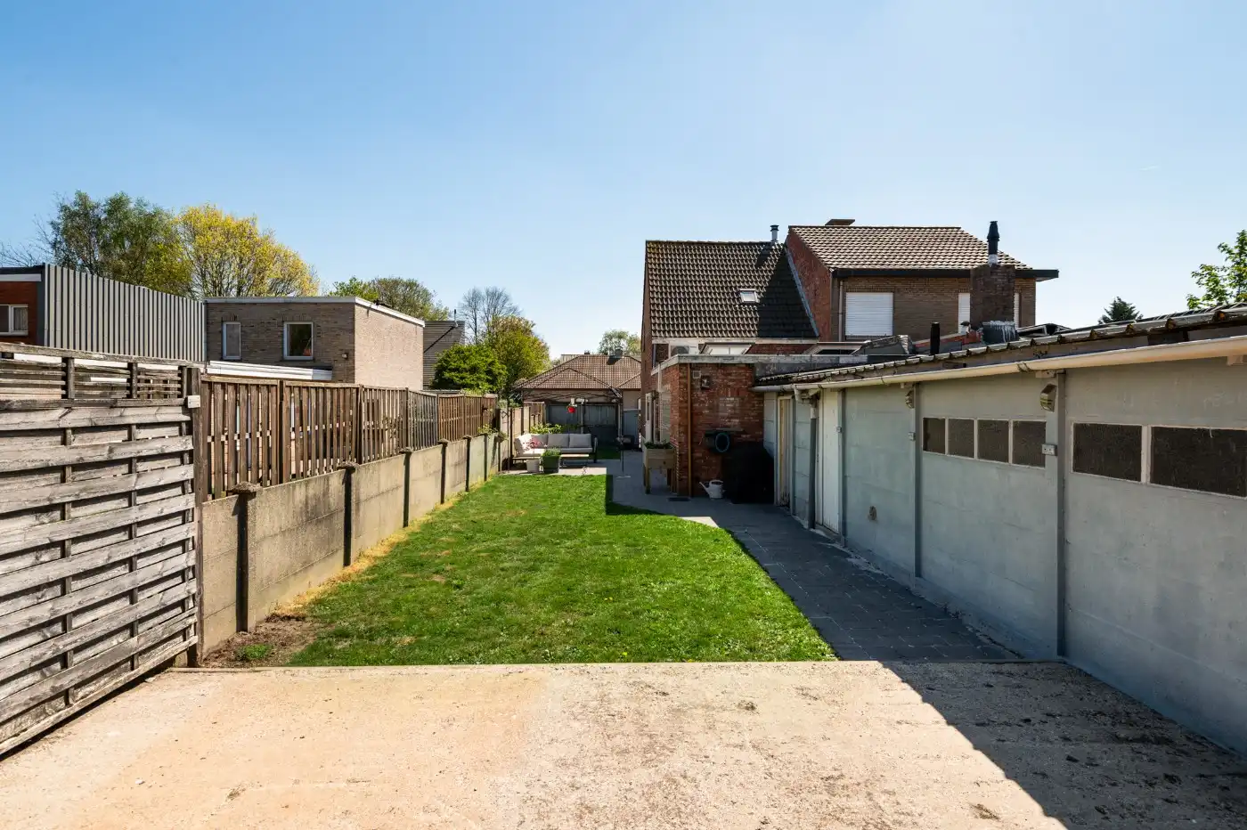 Instapklare HOB met 3 slpk., tuin en garage foto 17