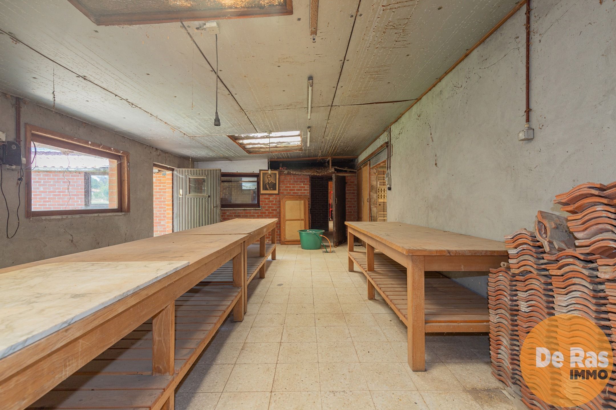 ST-L-ESSE - Ruime burgerwoning met achterliggende ateliers foto 25