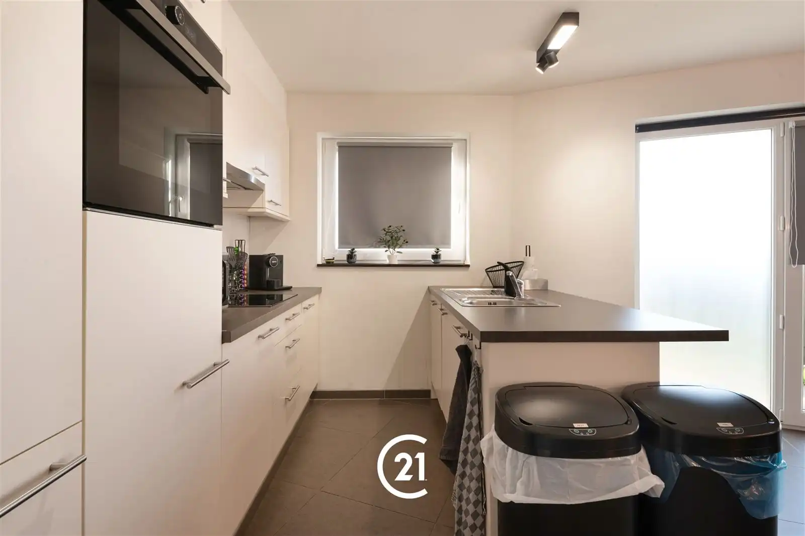 Gelijkvloers appartement met 2 slaapkamers in Zwijnaarde foto 5