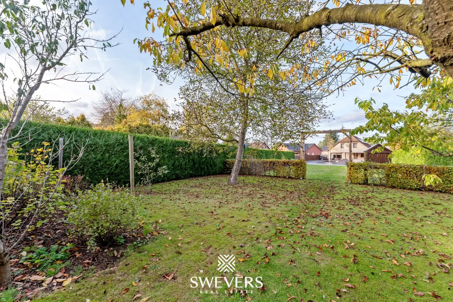 Comfortabele vrijstaande woning met ruime kamers en zuid gerichte tuin  foto 33