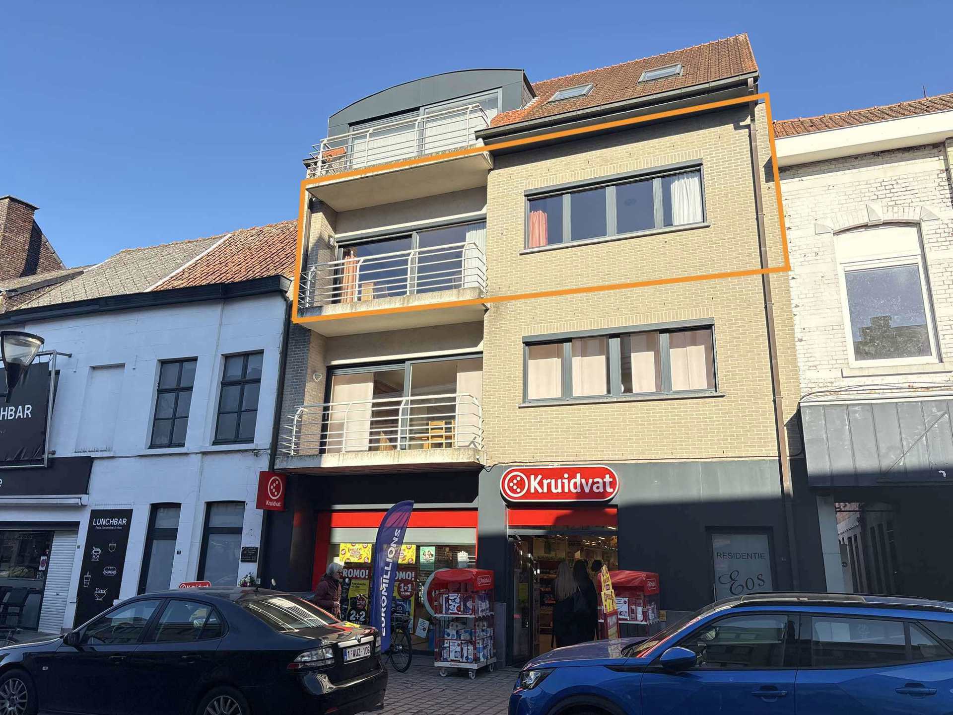 Ruim appartement met autostaanplaats foto 8