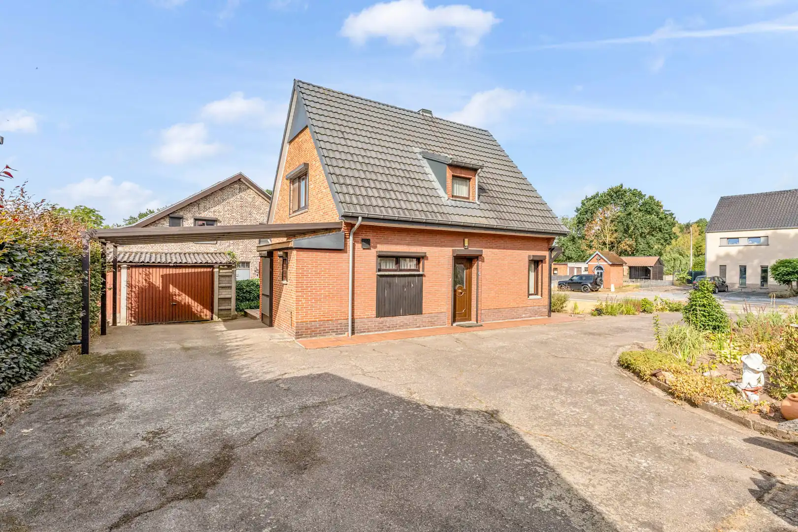 Huis te koop foto 2
