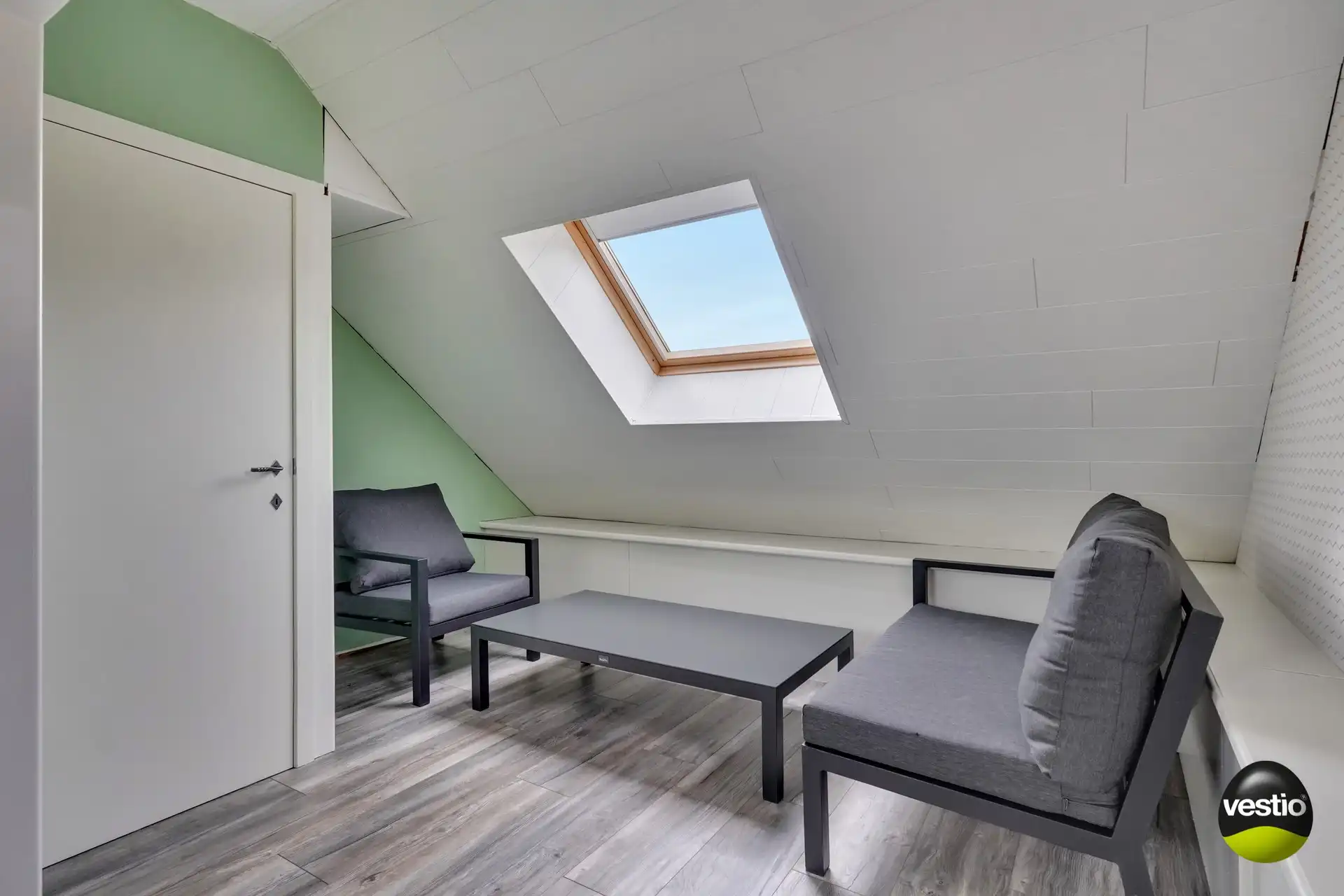 GERENOVEERDE LANGGEVELHOEVE OP 37,90 ARE MET TOPLIGGING IN ZEVENHUIZEN foto 38