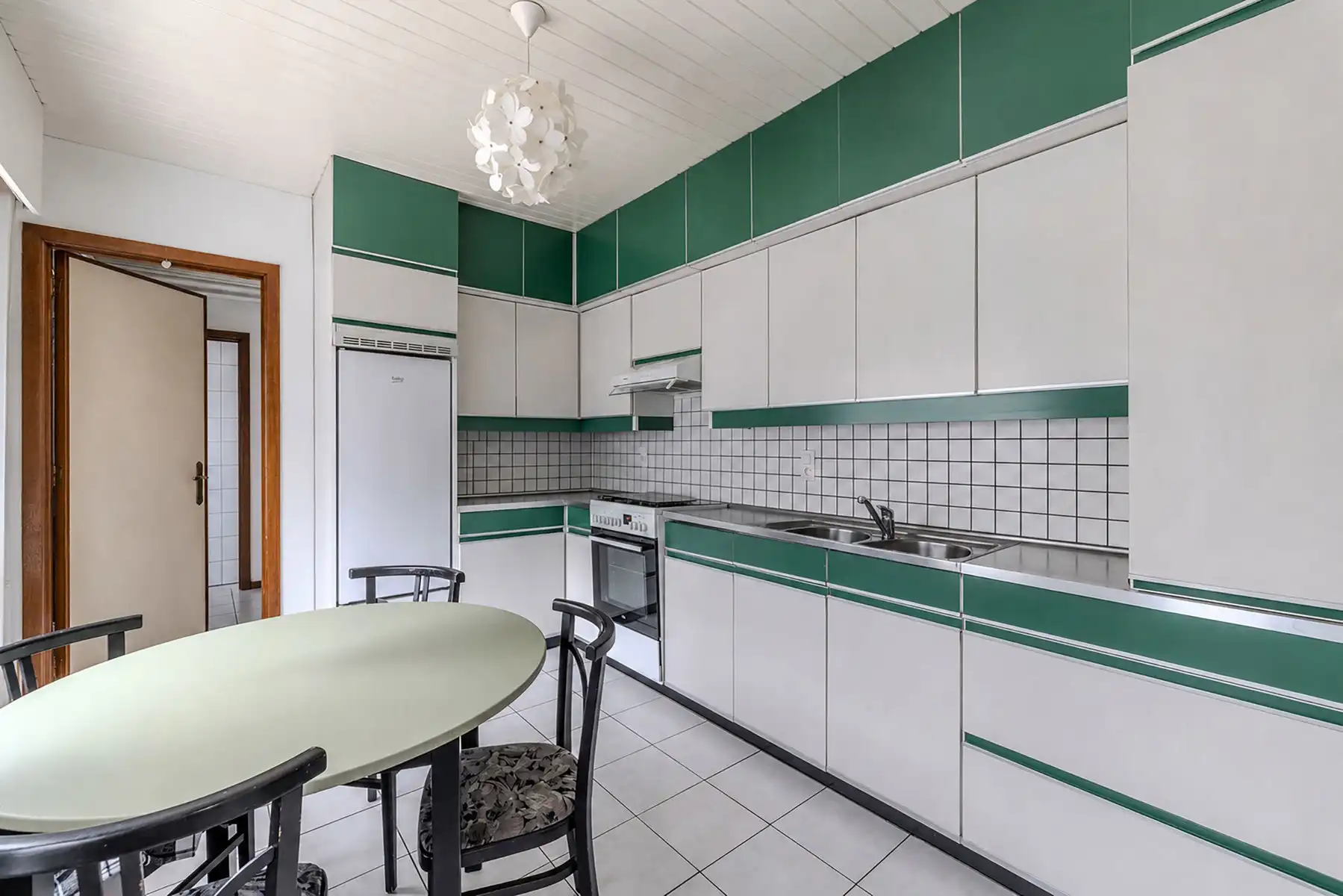 Deels te renoveren HOB met o.a. 2 slaapkamers  foto 6
