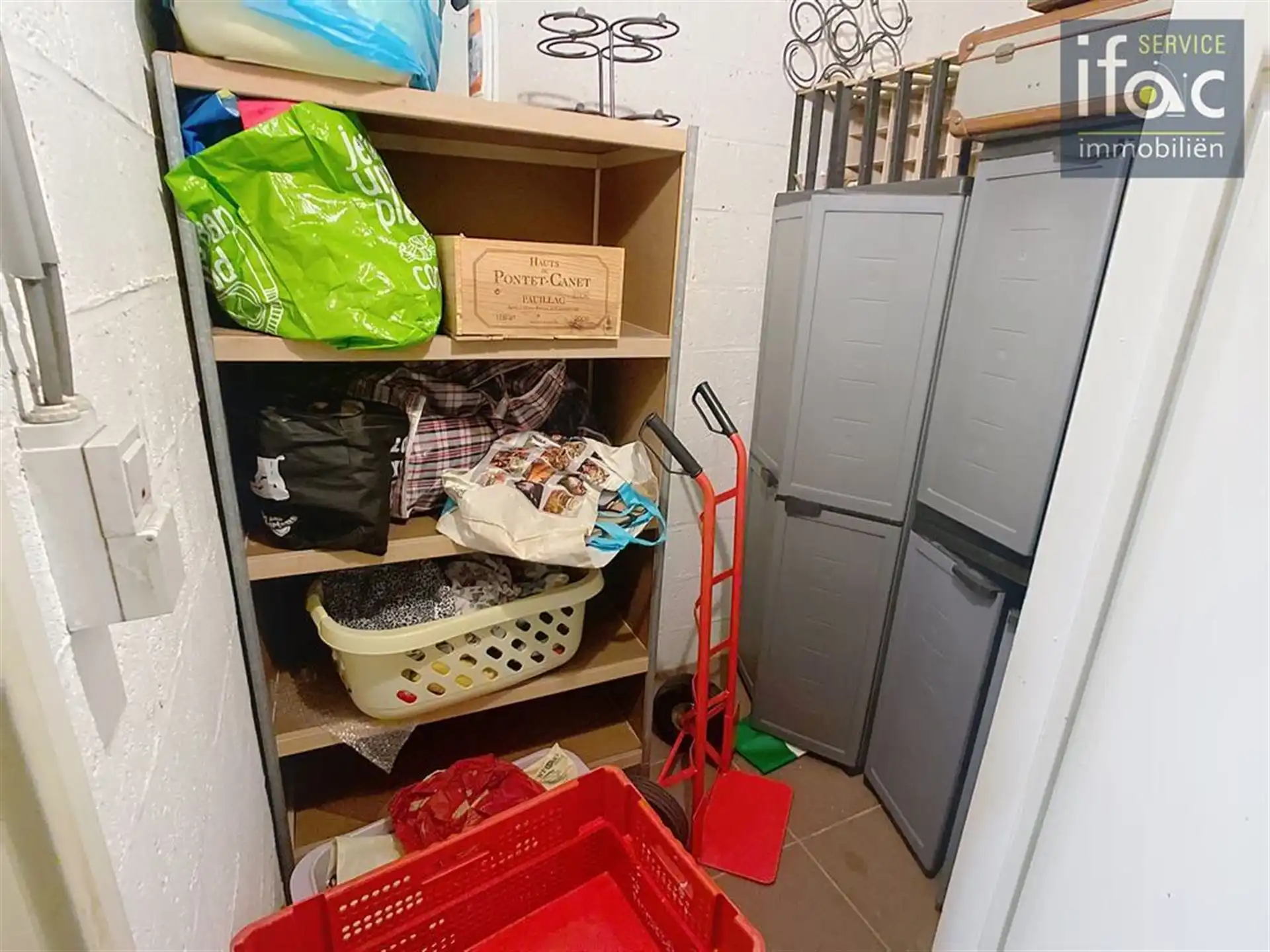 Ruim en klassevol gelijkvloers-appartement met 3 slaapkamers foto 19