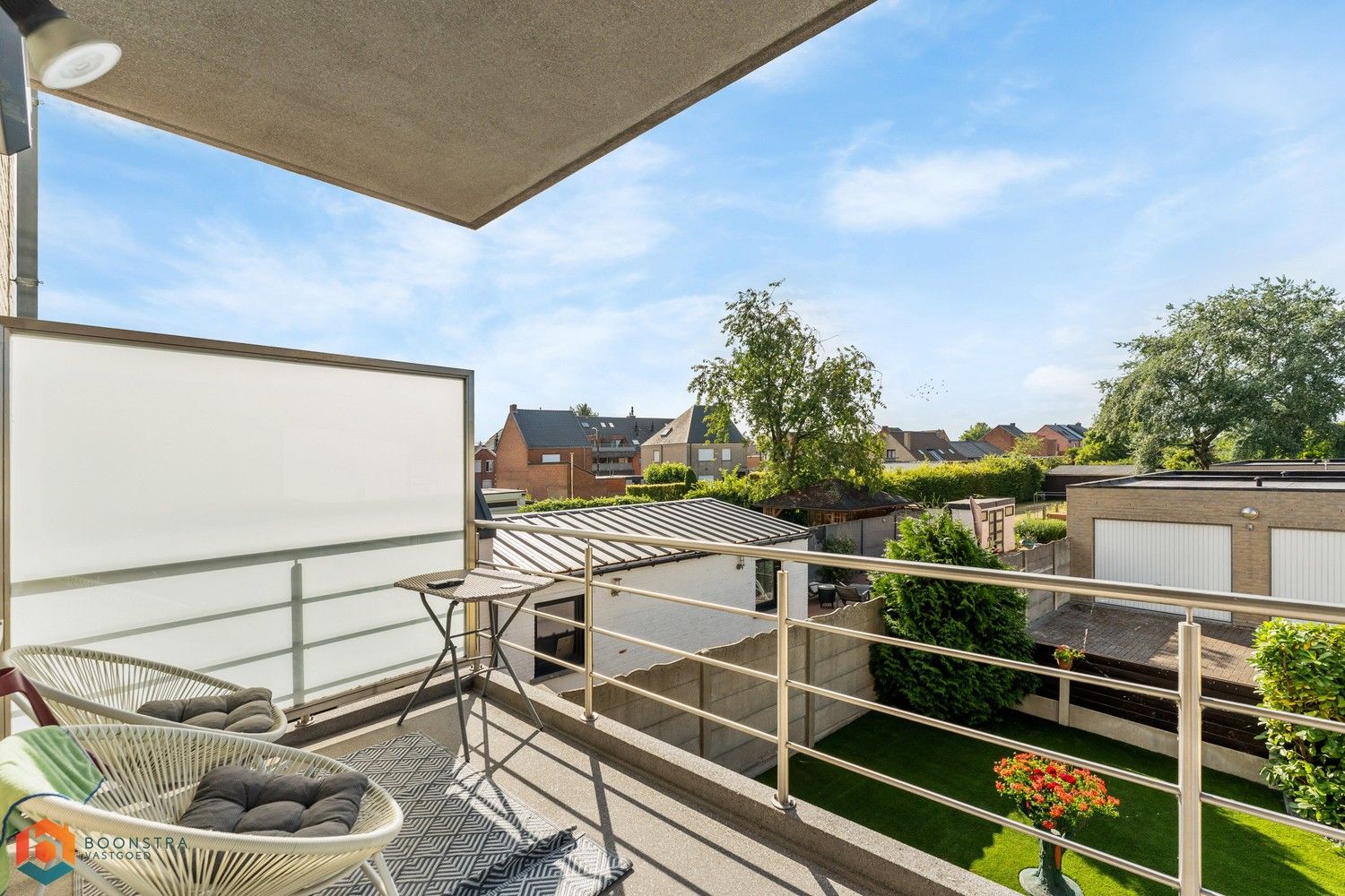 Instapklaar appartement met 2 slpkrs in centrum Putte foto 2
