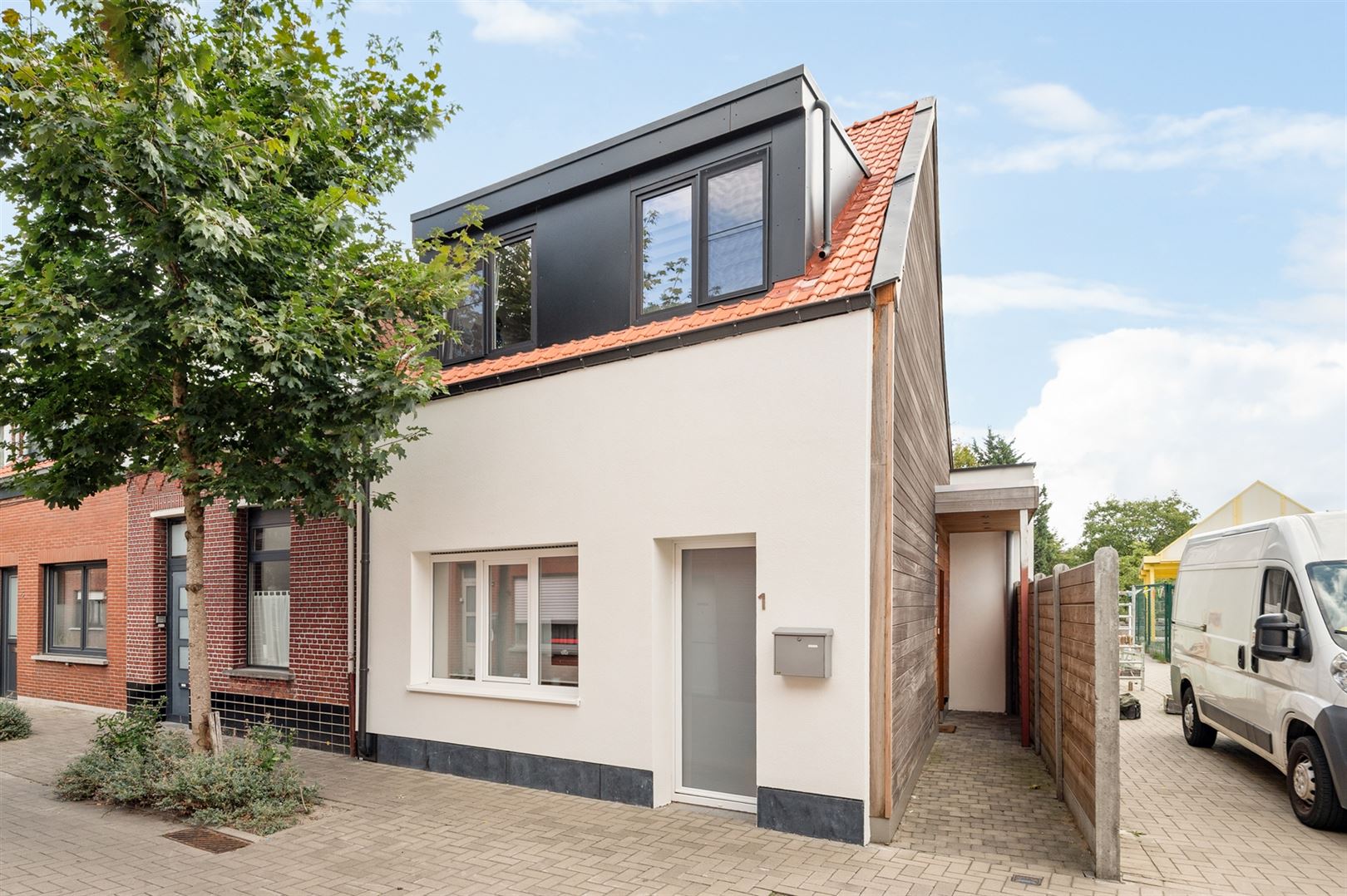 Huis te koop Blarenstraat 1 - 2180 EKEREN